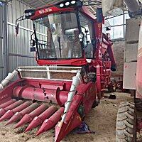 雷沃谷神4YL-5M5自走式玉米收获机