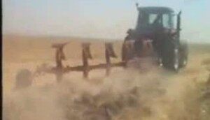 弗格森6480拖拉机作业视频