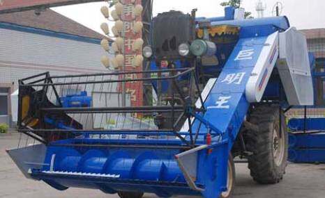 山东巨明4L-2.8型背负式谷物联合收割机（巨明王）