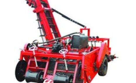 亚泰4U—1320B马铃薯联合收获机