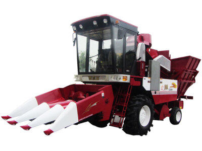 勇猛4YZ-3自走式玉米收获机