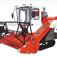 三联4LZ-2.8全喂入履带式联合收割机