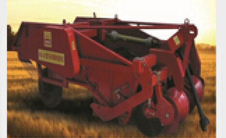 东方红4U-2马铃薯收获机