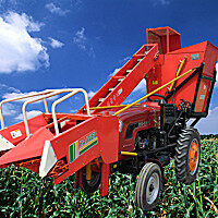 海伟加长小型玉米收割机