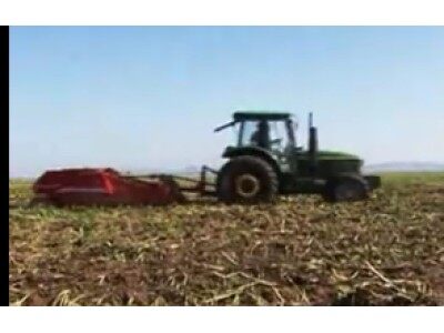 中机美诺1600A马铃薯收获机械作业视频