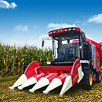 宁联4YZP-4FLA玉米收获机