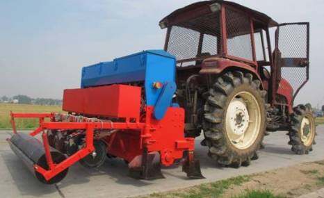 黄鹤2BYM-12油菜小麦兼用联合播种机