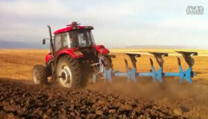 河北冀农翻转犁作业视频