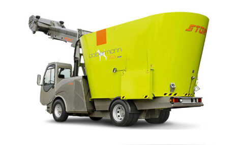 国科诚泰Dobermann SW280立式自走式TMR饲料制备机