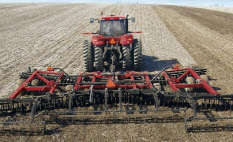 凯斯Turbo Tandem 330垂直耕作机