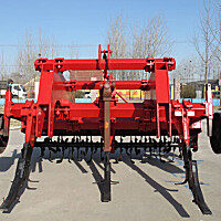 郑凯兴1SZL-200深松整地联合作业机