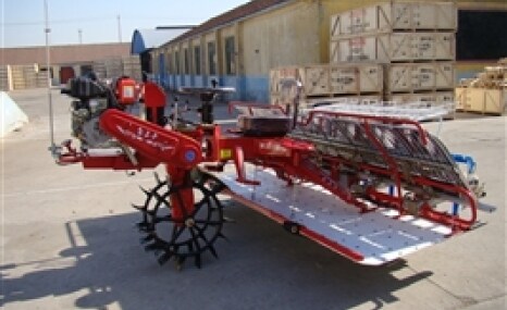 潍泰金王子2Z-8300乘坐式水稻插秧机