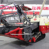 东禾4LZ-4.0Z自走履带式全喂入收割机