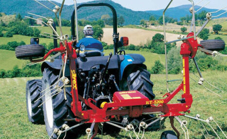 玛提克赛特利斯RT5800H摊晒机