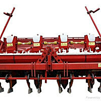 崴骏2CMF-4马铃薯收获机