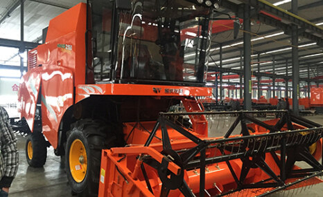 哈克4YL-4轮式自全喂入收割机