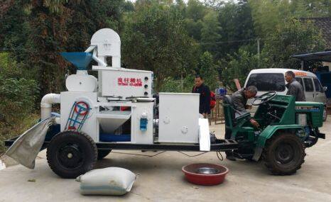 良柱15型四轮流动米机