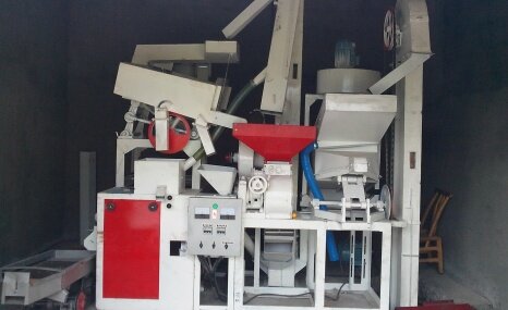 长沙良柱15新三型组合米机