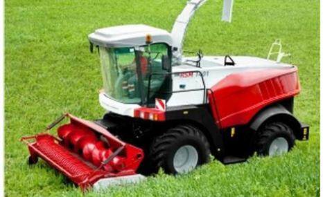 罗斯托夫RSM1403自走式青贮收割机