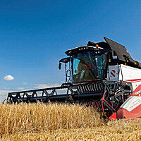 罗斯托夫ACROS 550型联合收割机