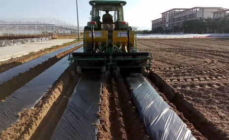 成帆1GVFM-240型起垄施肥覆膜一体机