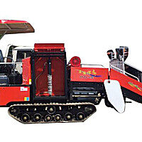 丘陵悍马4YZL-2型自走履带式玉米收割机