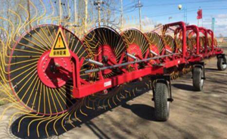 蒙拓9ZCL-9型指盘式侧向搂草机