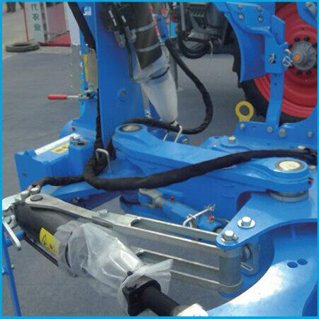 德国雷肯优威尔Juwel 8 M液压翻转犁