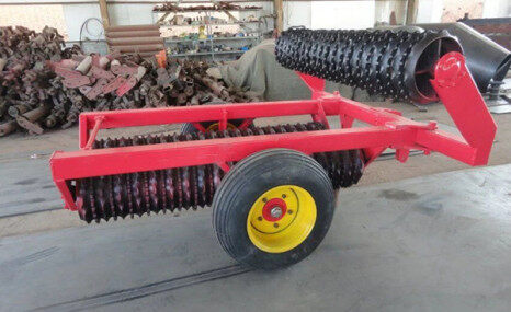 三强ZYQ150自走式镇压器