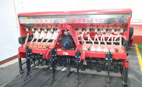 圣和2BFSG-14(14)(200)深松旋耕施肥撒播机
