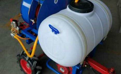 禛锰170型多功能风送打药机