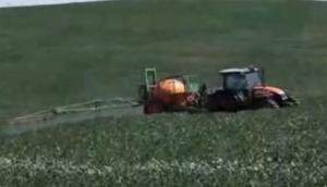 stara公司Fenix2000牵引式喷药机-作业视频