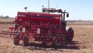 SOLA公司播种机2013年演示会-产品展示