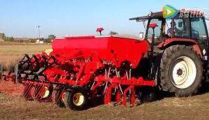 SOLA公司CERES TM2612条播机-作业视频