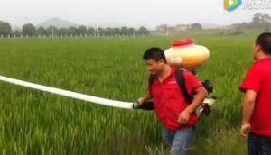 丸山MD8026撒肥视频