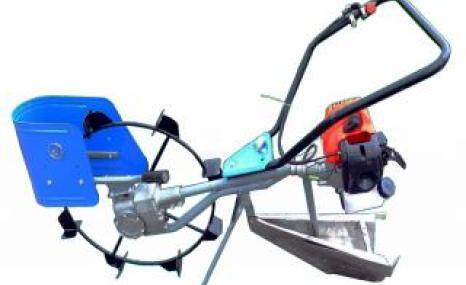 协力XL1K22稻田开沟机