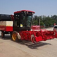 春明自走式葫芦打瓜取籽联合收获机