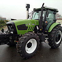 华夏1504轮式拖拉机