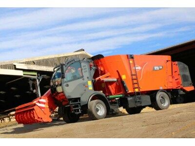 库恩SPW系列自走式搅拌机