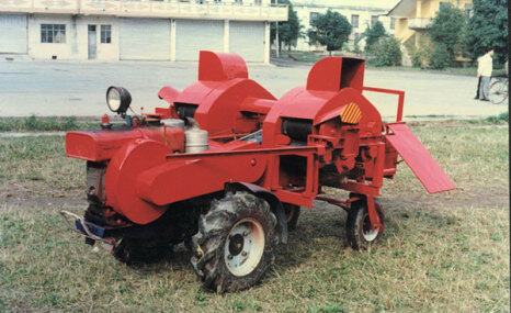 广西农机院4ZB-12甘蔗剥叶机