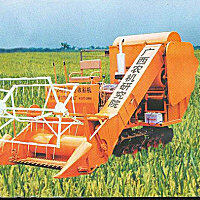 广西农机院4LZ-1.2水稻联合收割机