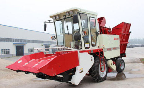 瑞泽富沃三行玉米收获机