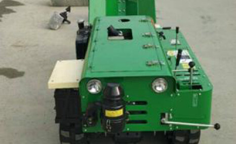 山东唯信履带式多功能田园管理机