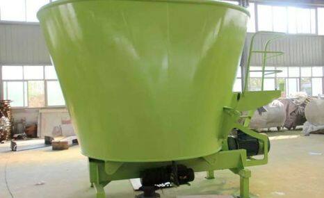 一科重工立式TMR饲料搅拌机