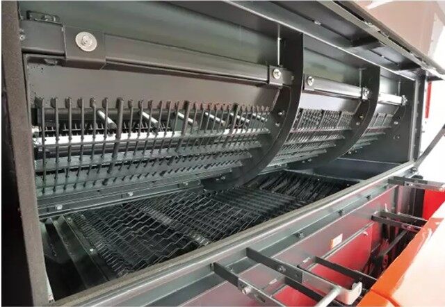 久保田4LZ-4(PRO988Q)全喂入履带收割机