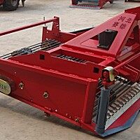 玉田赛德4U-130马铃薯收获机