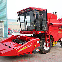 福格森4YL-5米籽粒联合收获机