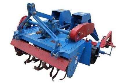 洮河1MLQ-40/70机引起垄铺膜机