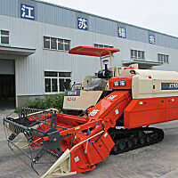 锡拖4LZ-5.0联合收割机