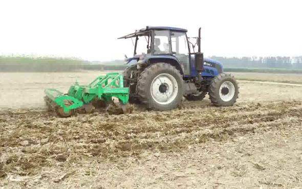 大华宝来1S-300型深松机演示视频